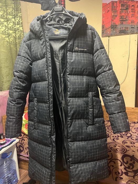 Срочно продам Куртка пуховик зимние куртки оригинал аутвенчер