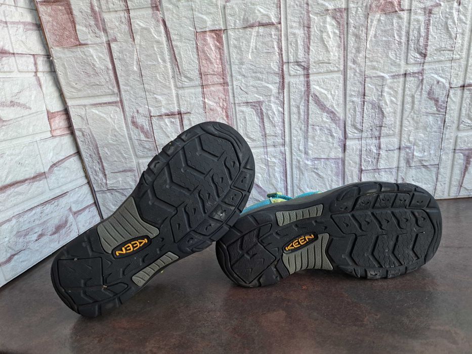 детски сандали за момче,летни отворени обувки ,Keen,номер 35