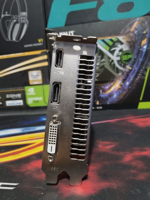 Видеокарта GTX 1050 Ti