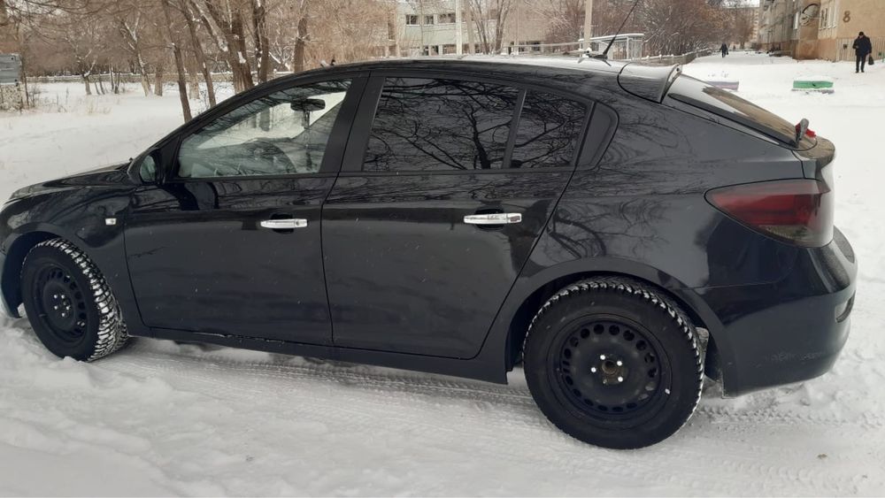 Шеврале круз хэтчбек