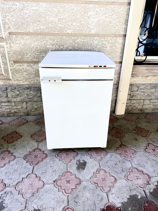 Продам морозильник рабочая 100%