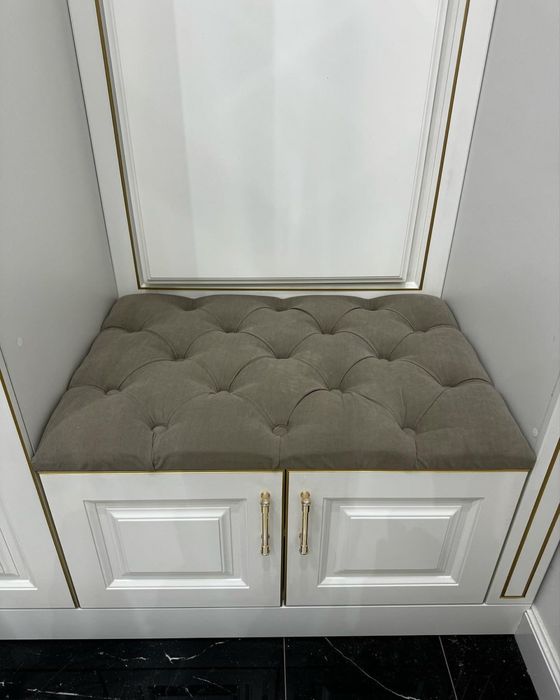 Shkaf, prixojka kravat