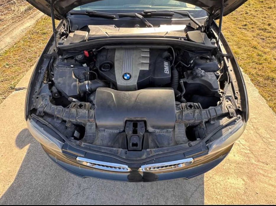 plansa bord Bmw seria 1 e87 facelift motor de 2.0 diesel N47