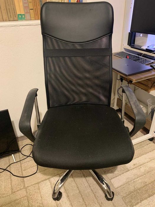 Scaun birou ergonomic BILLUM, reglabil, mesh – funcțional