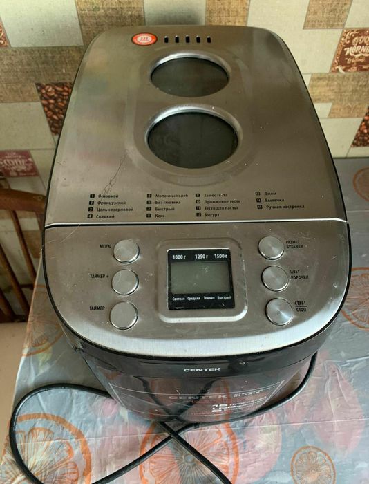 Срочно продам хлебопечку