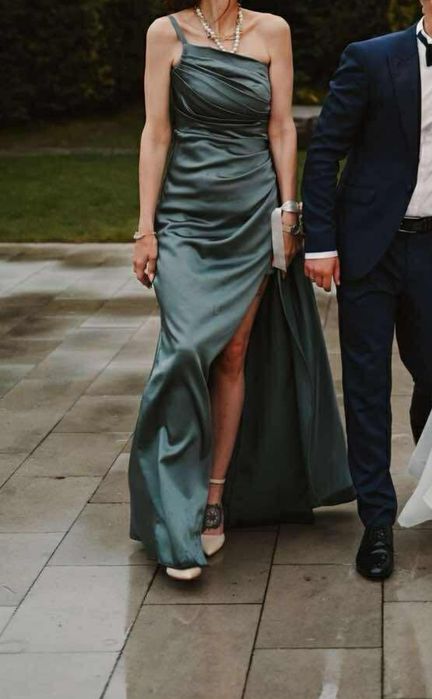 Сатенена Рокля - Евкалиптово / Маслинено Зелено