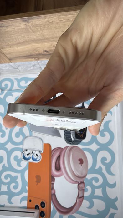 iPhone 15 Pro
