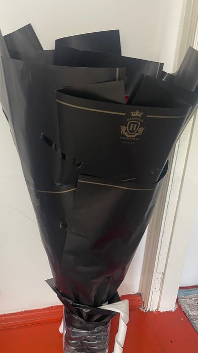 Метровый Роза свежие