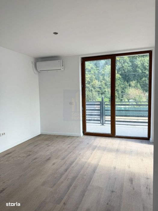 Vila | 630mp | 10 camere | 962mp Teren | Vanzare *Snagov*