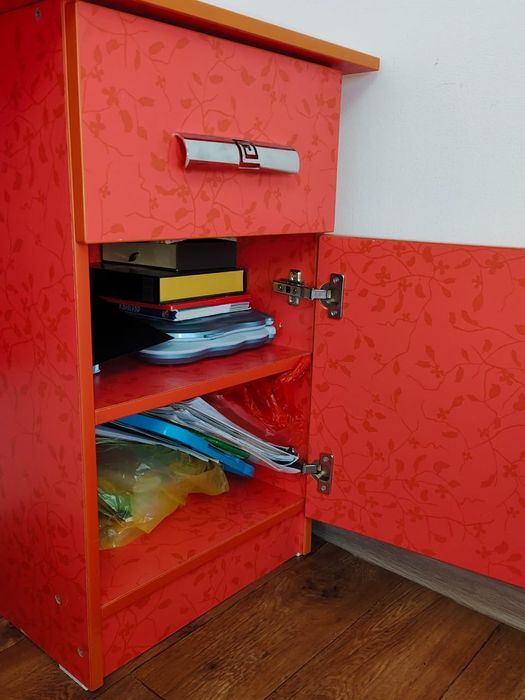 Компьютерный стол и стул детский