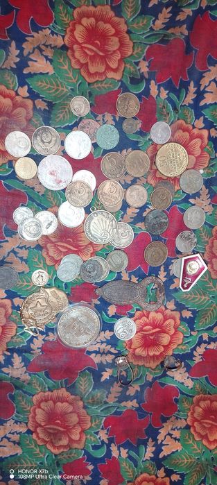 Манеты старый ссср и цент тг