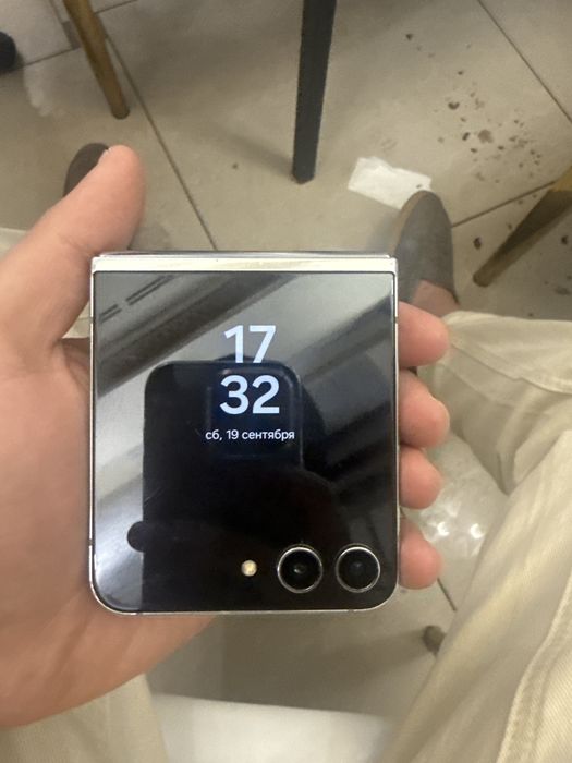 Samsung z flip 5