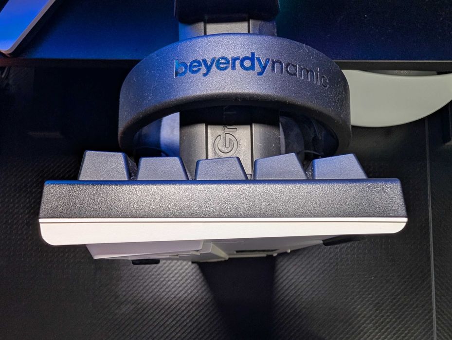 Tastatura Ducky One 2 SF RGB Cherry MX Blue