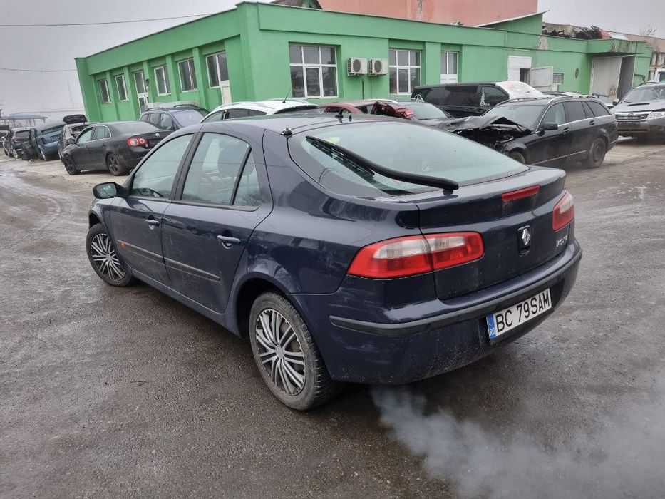 bara fata spate capota trager calandru haion armatura stop tripla stanga dreapta Renault Laguna 2 motor 2.2dci G9T 702 dezmembrez
