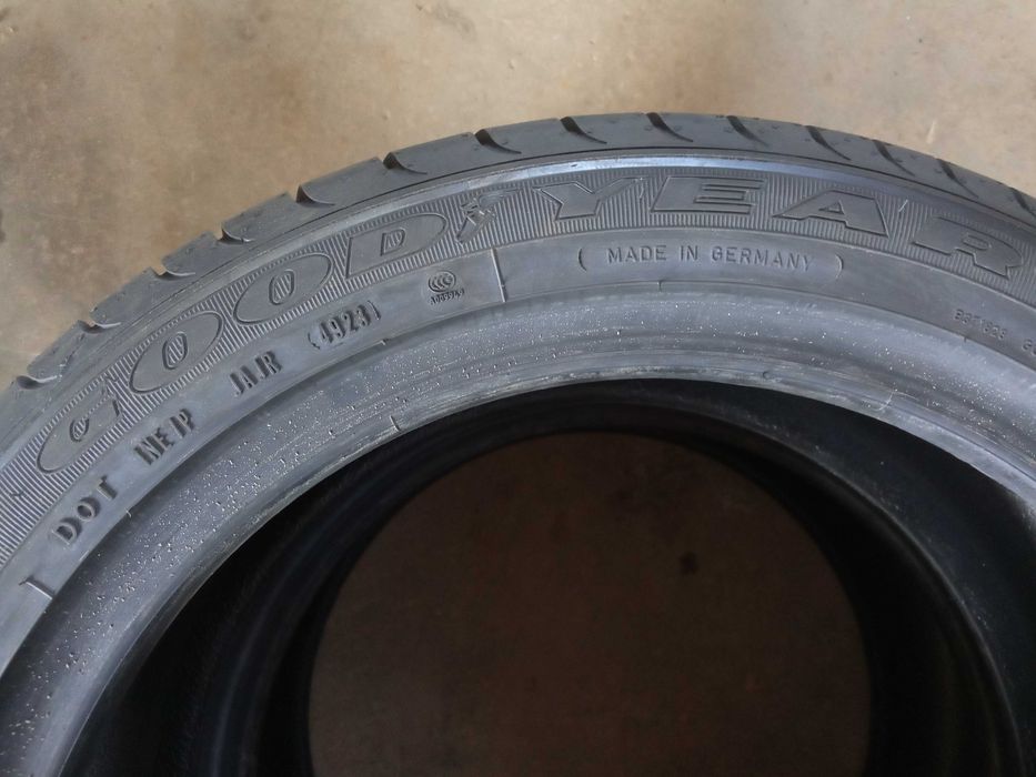 2 Нови летни гуми 205/50R17 Goodyear EfficientGrip* Run-Flat 89W RSC
