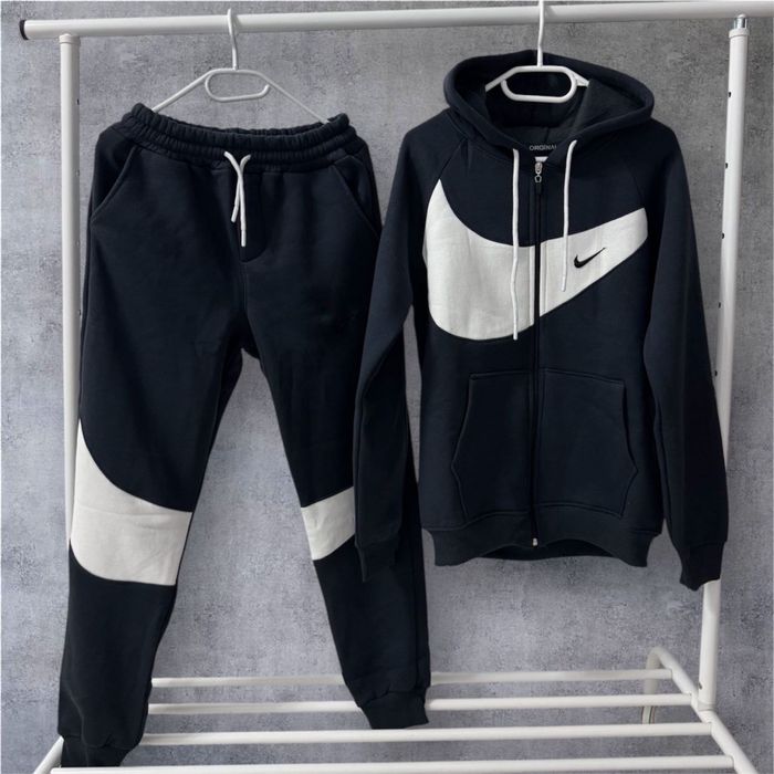 Trening Nike vătuit gros