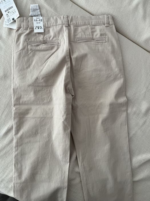 Pantaloni Zara noi