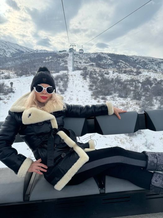 Продается дубленка