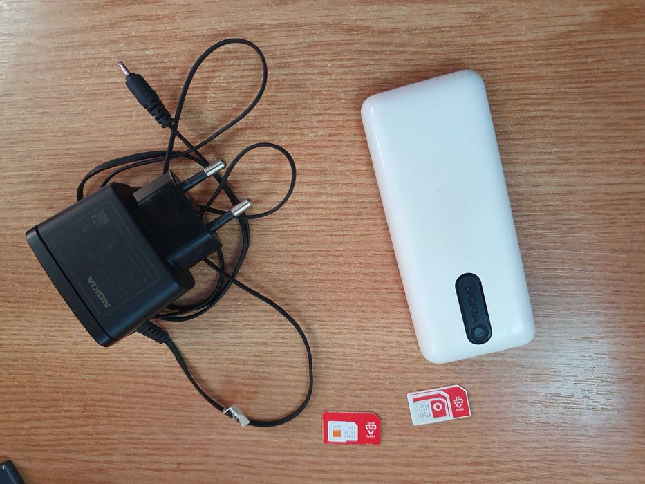 Nokia 108 cu lanterna incarcator functional taste butoane