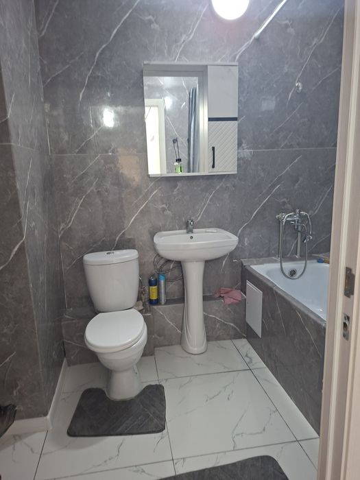 Сдам 2 комнатную квартиру