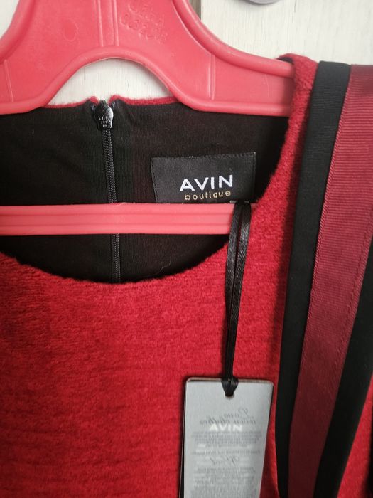 Авин/Avin нова рокля