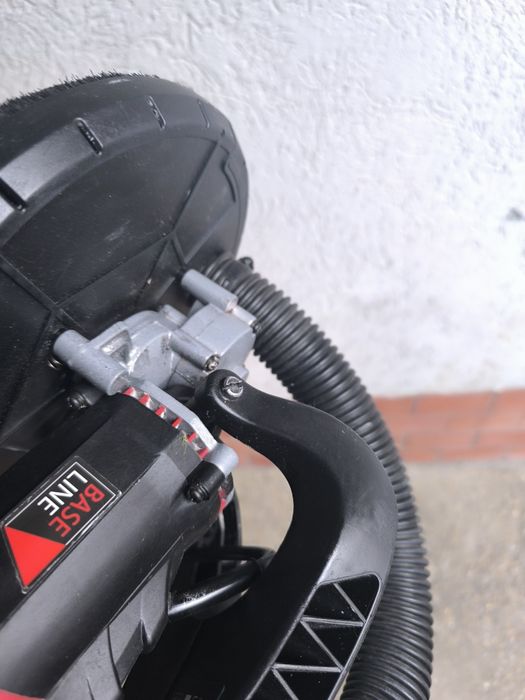 Шлайфмашина за стени Menzer LHS 225, 2100 об./мин