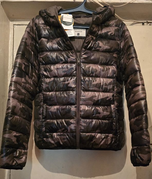 Пуховие Demix/Куртка Terranova