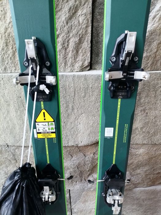 Schiuri ski tura Elan Lynx 82 UL+legaturi Atk Rts 12+piei Nou!178 cm