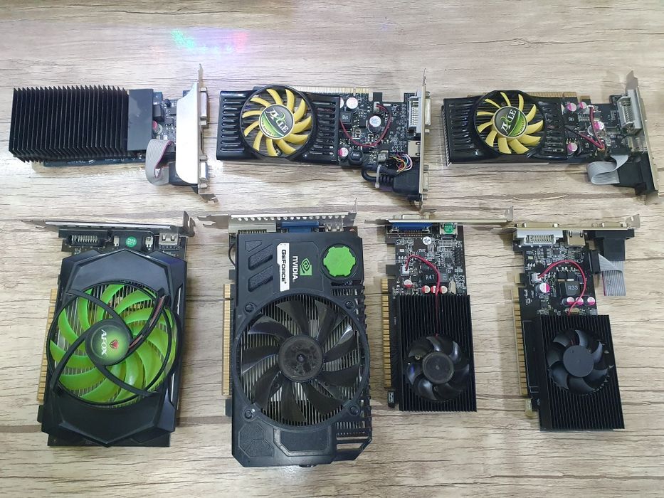 Видео карта 1gb 2gb и 4gb  13$ дан