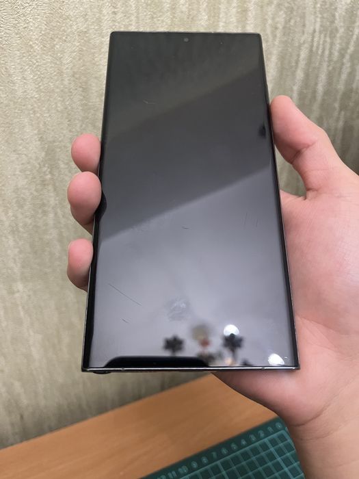 Samsung S23 Ultra 12/512 ГБ