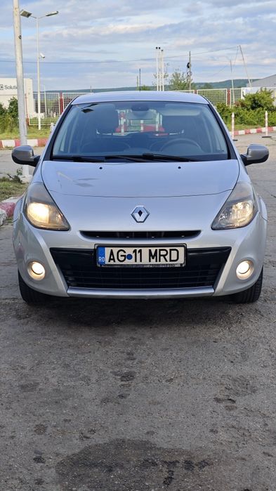 Renault Clio 2012, benzina
