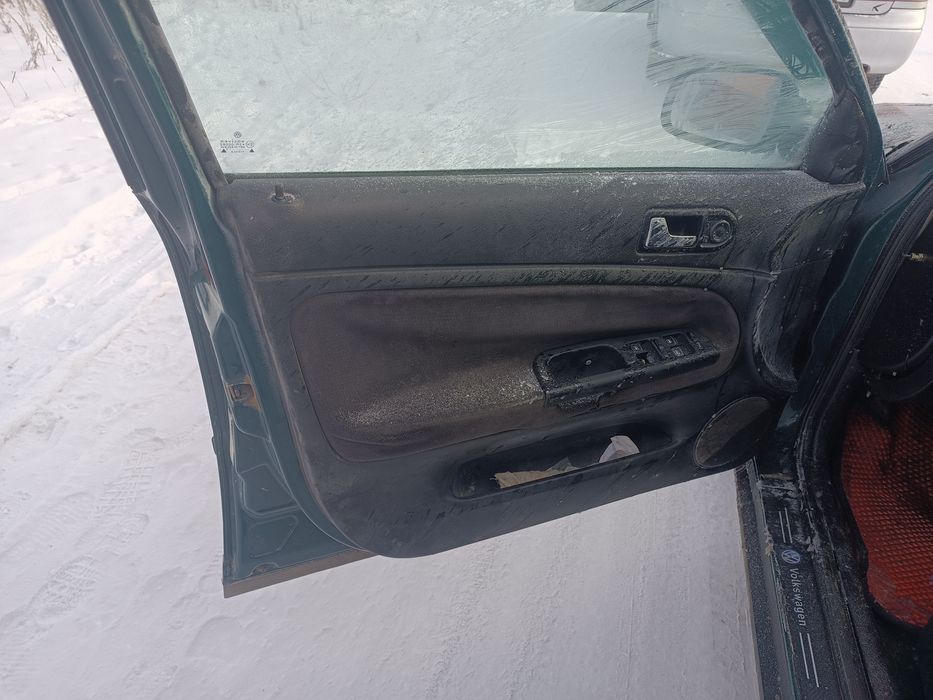 Пассат Б5 по запчастям.