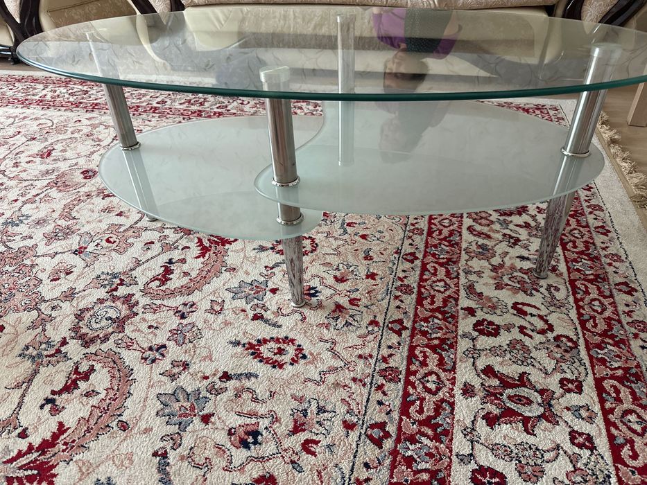 Продам журнальный столик