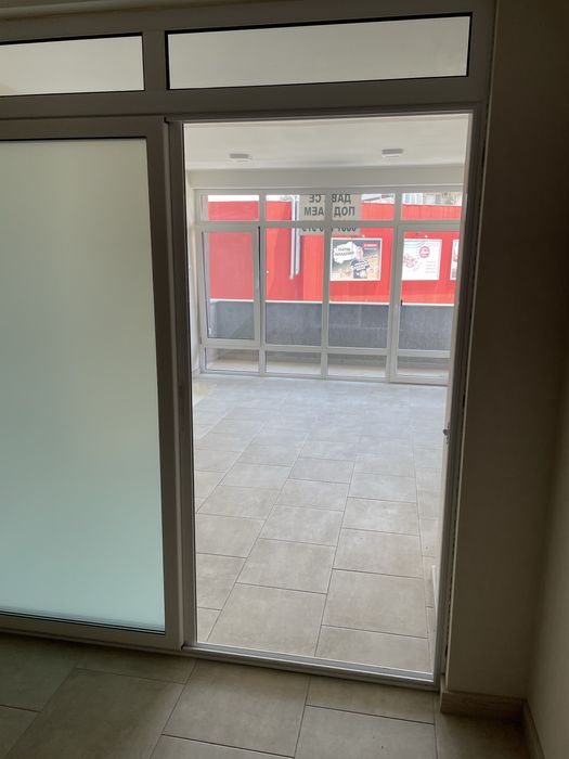 Дава се под наем Офис в Панагюрище - 51 кв.м за 248.88 € - Снимка #9