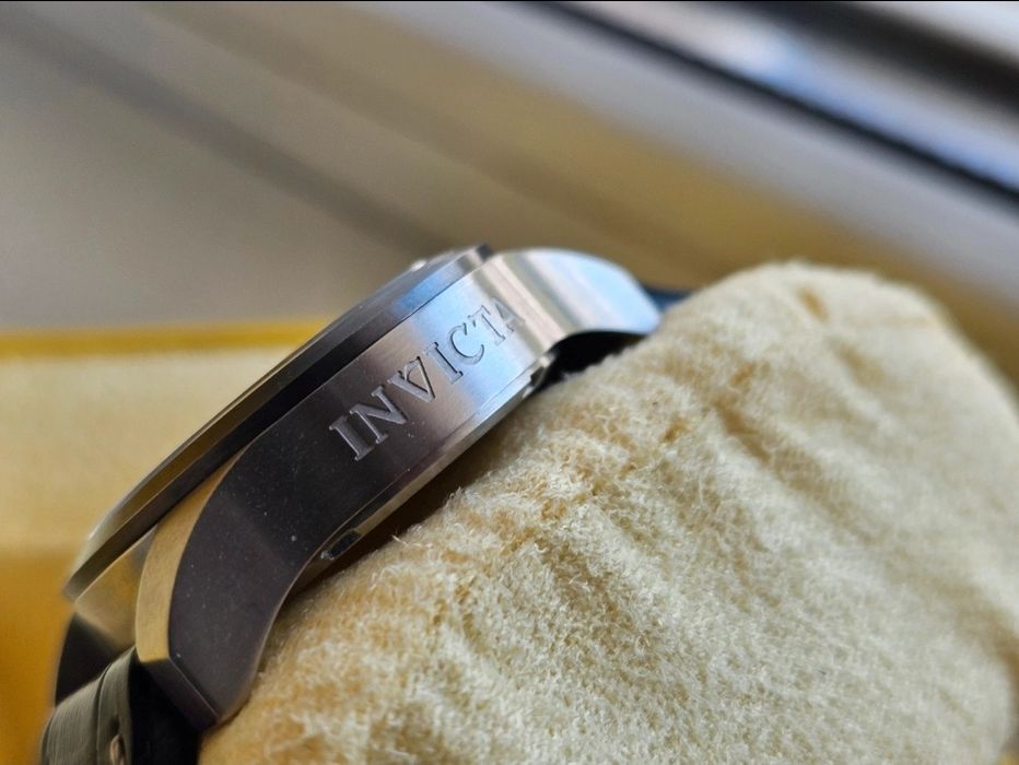 Ceas Invicta aviator