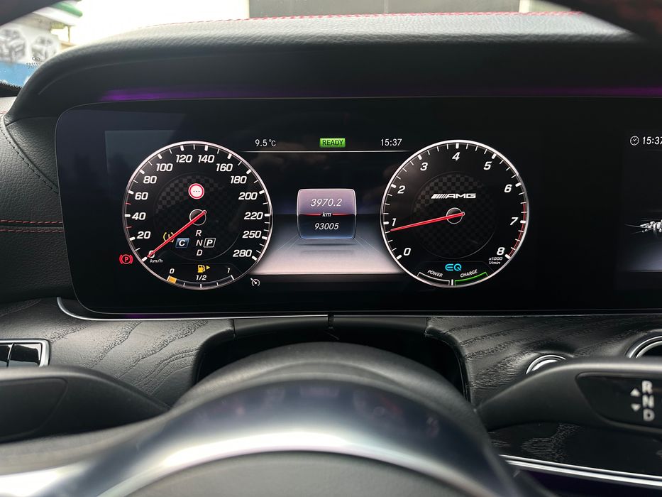 Продается оригинальный Mersedes benz E53 AMG