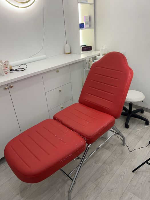 Кушетка косметологическая