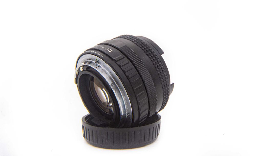 Obiectiv Porst Color Reflex 50mm 1.6 montura Fujica x