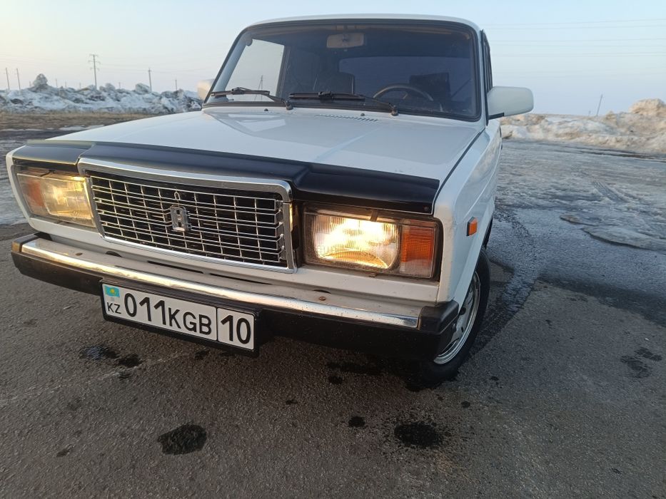 Продам автомобиль ваз 2107
