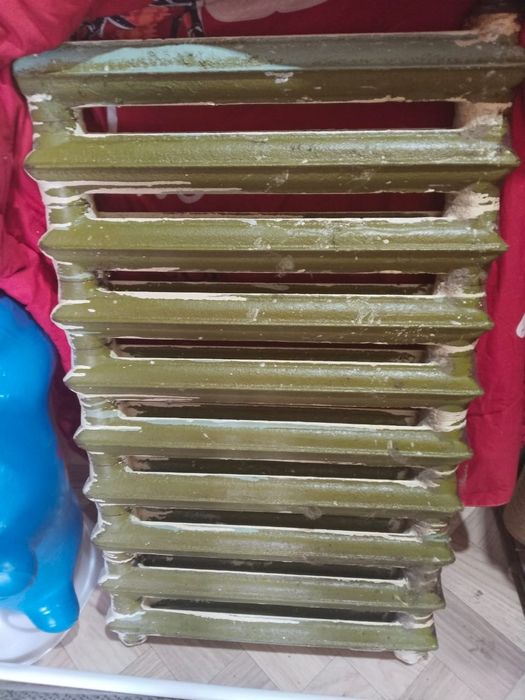 Чугунная батарея