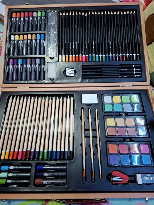 Художествен комплет Artina