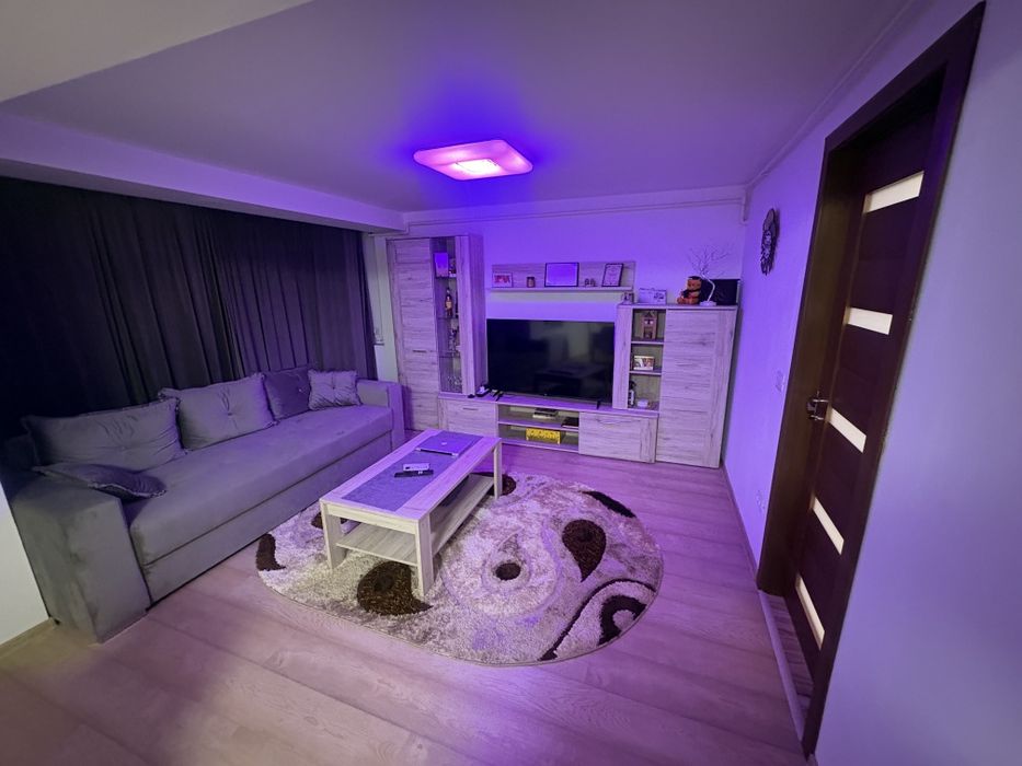 Apartament 2 camere, Str. Victoriei. Bloc nou