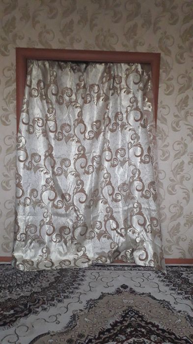 Продам шторы новые