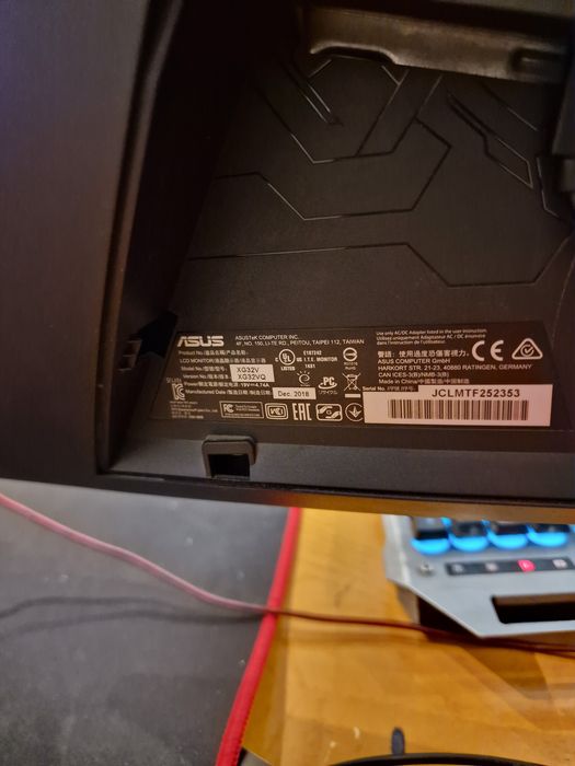 Монитор Asus 32 диагональ 144 герц