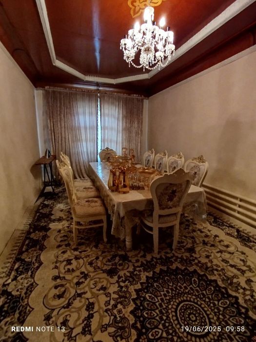 Yer hisobida hovli sotiladi