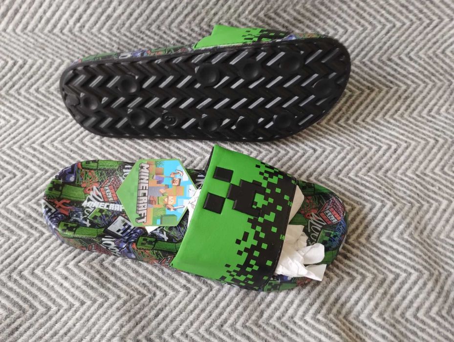 Next Minecraft чехли номер 38