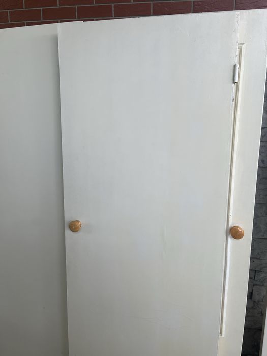 Продам Двери 5 шт