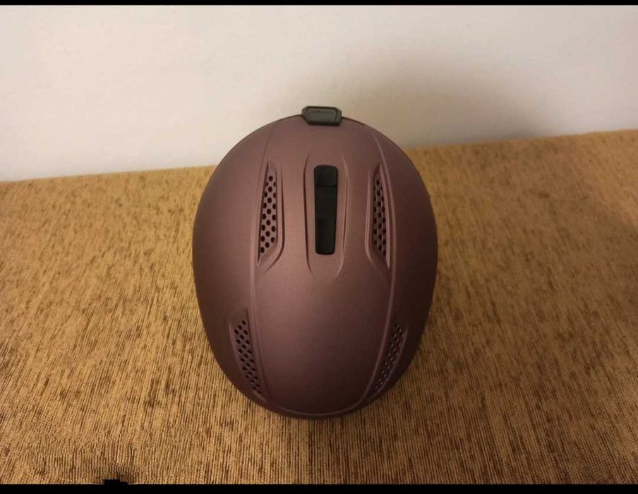 Casca schi ski Uvex Ultra Bramble.