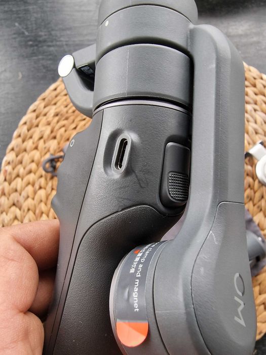 DJI Osmo Mobile 6