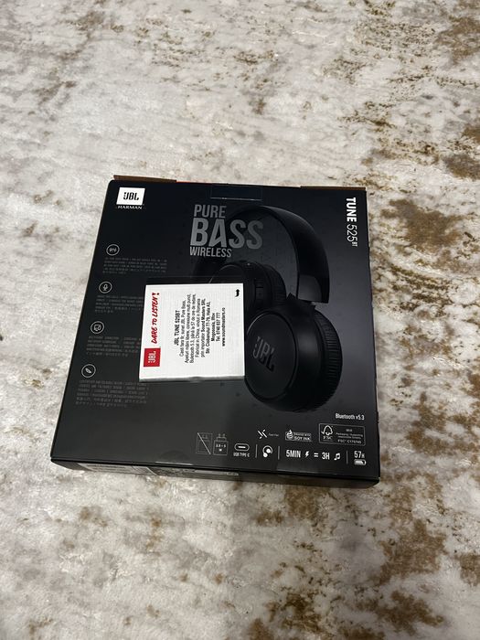 Casti JBL tune 525 bt